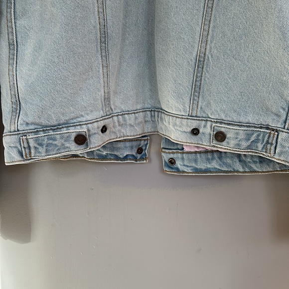 Levi’s Original Sherpa trucker jacket - Picture 6 of 9